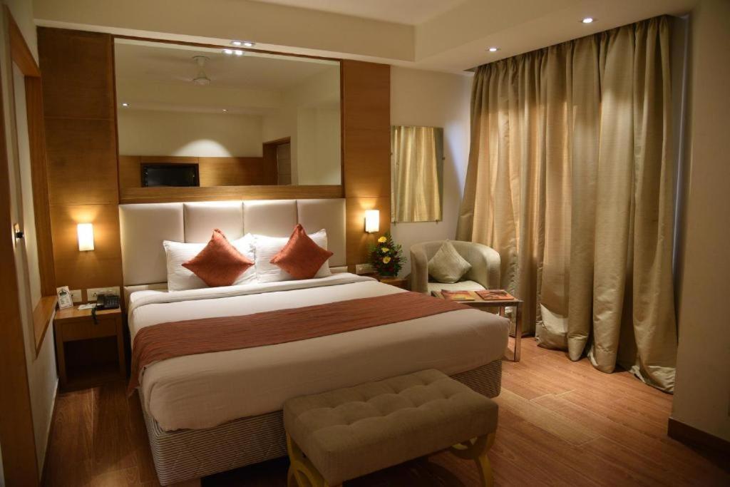 Hotel Gross Inn Near Igi Airport ニューデリー 部屋 写真