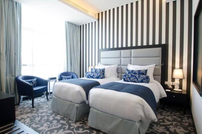 Hotel Gross Inn Near Igi Airport ニューデリー エクステリア 写真