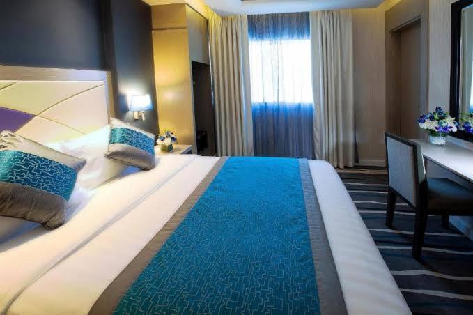 Hotel Gross Inn Near Igi Airport ニューデリー エクステリア 写真